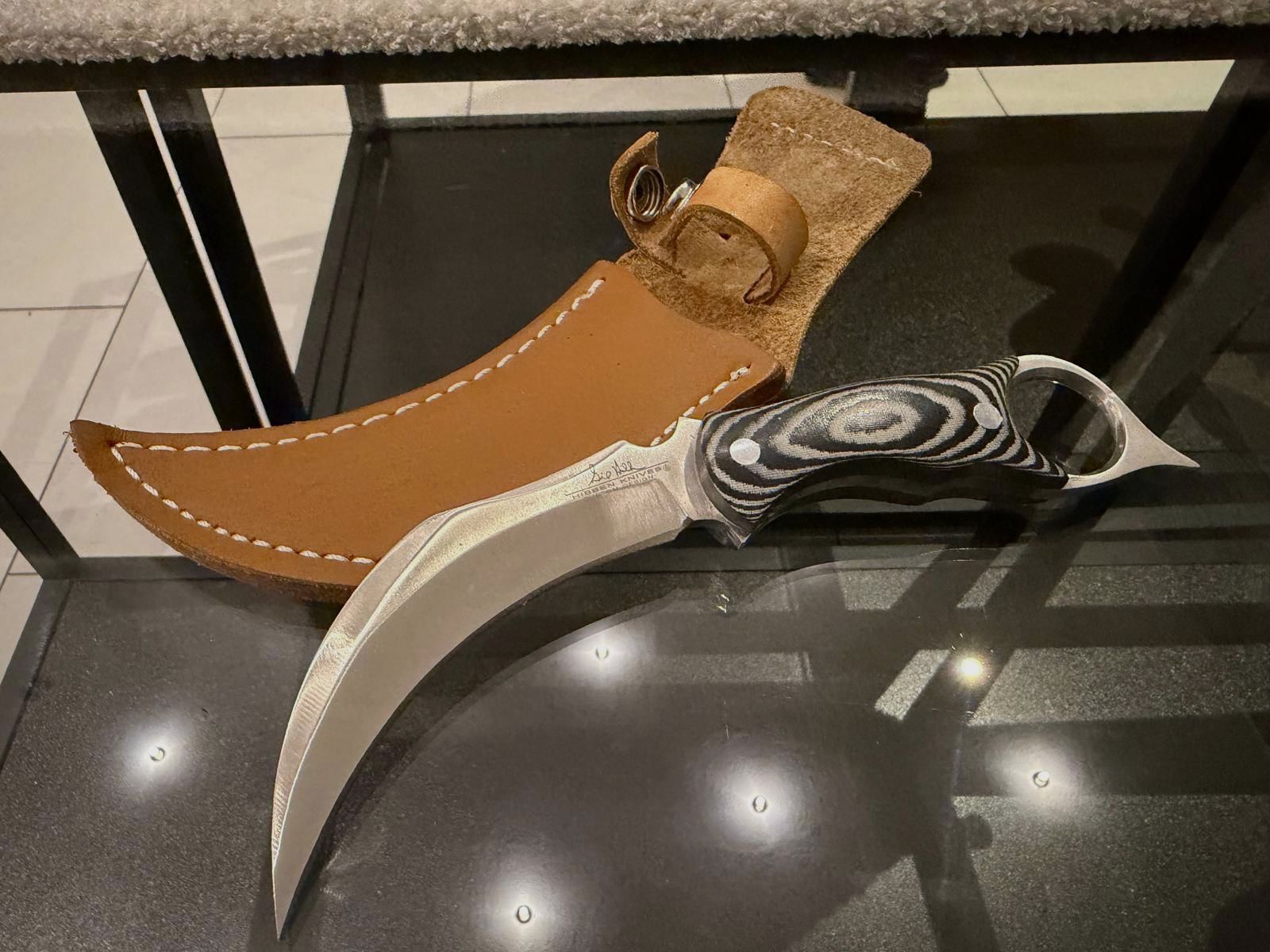 Coltello karambit tattico – Design "Hidden Knives" – Manico in G10 e fodero in pelle