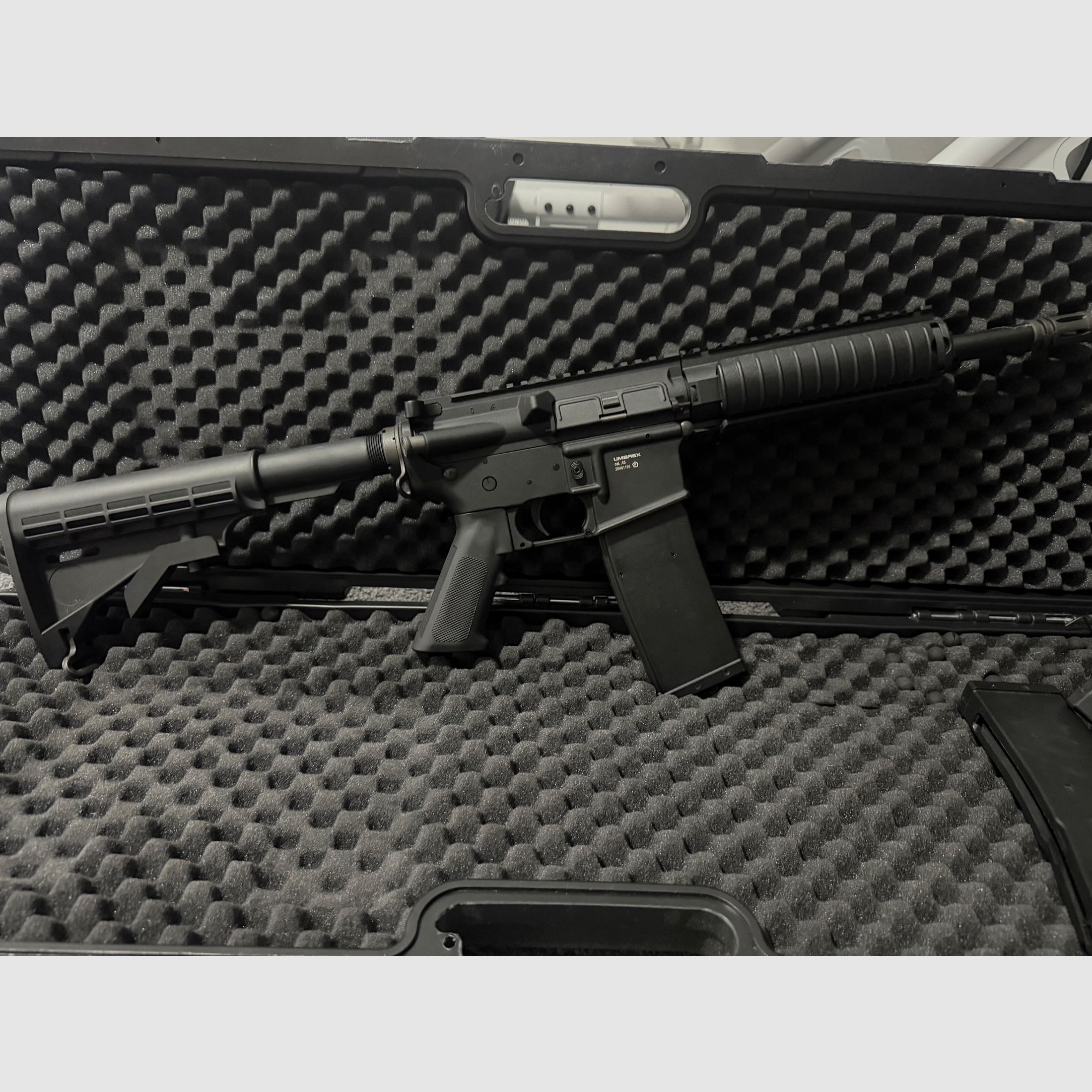 T4E TM4 RIS Paintball Umarex Kal. .43 - schwarz TOP, Bild 2 von 6