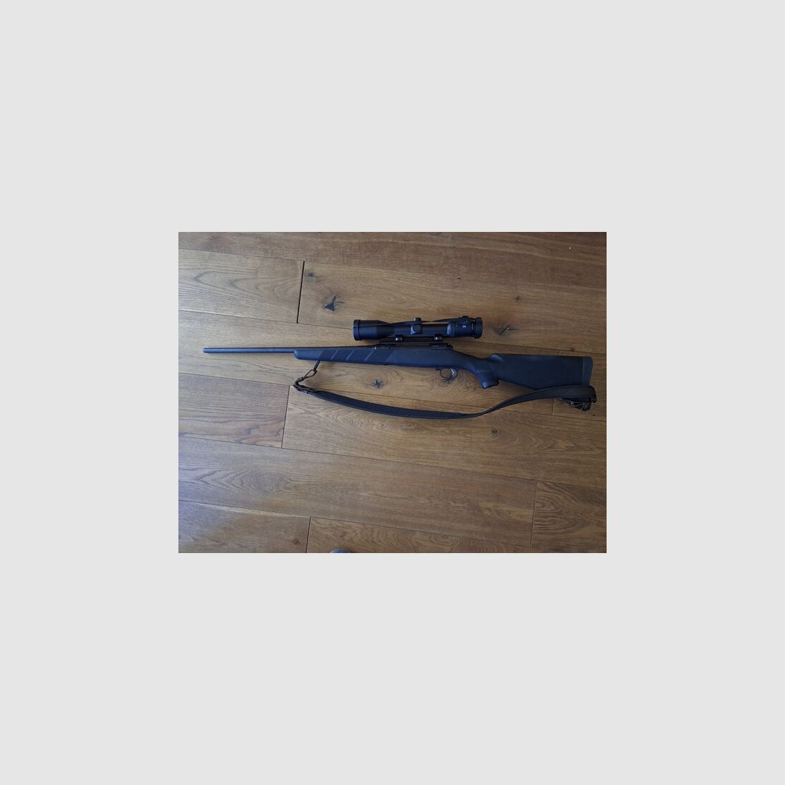 Savage Trophy Hunter .30-06 – mit unbenutztem Zeiss 3-12x50 Leuchtpunkt – OVP
