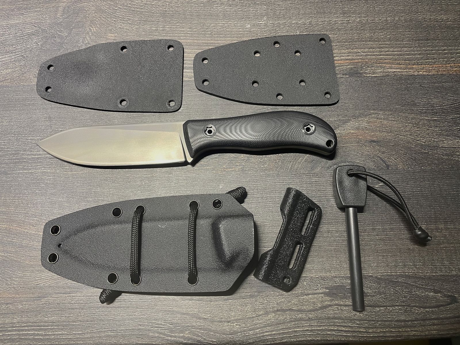 Jars Bushcraft Irbis N690 mit DLC-Beschichtung