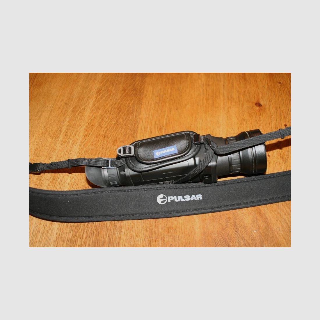 Pulsar Helion 2 XP50 PRO Wärmebildkamera Wärmebildgerät + 2ter Akku gratis + XSPECTER-Kamera-Adapter - versandkostenfrei