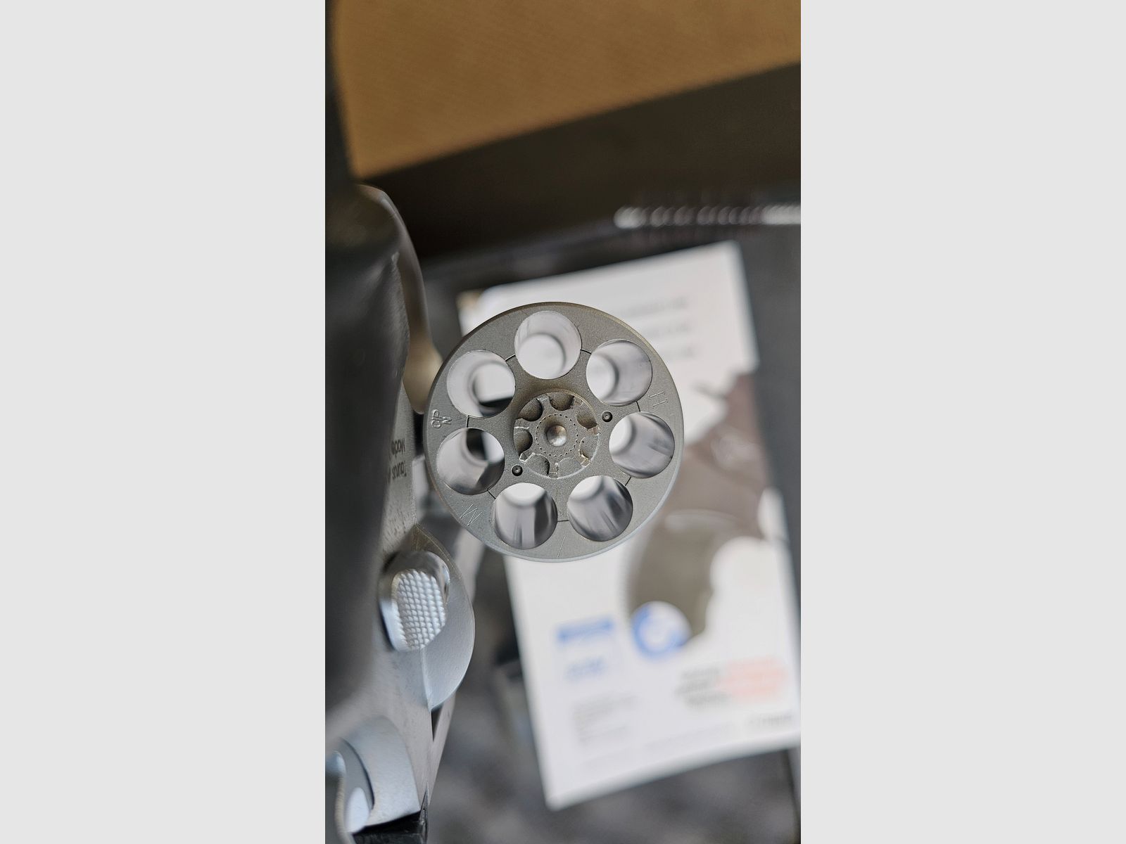 Taurus 627 STS Matt 6 Zoll 357 Mag + Kompensator