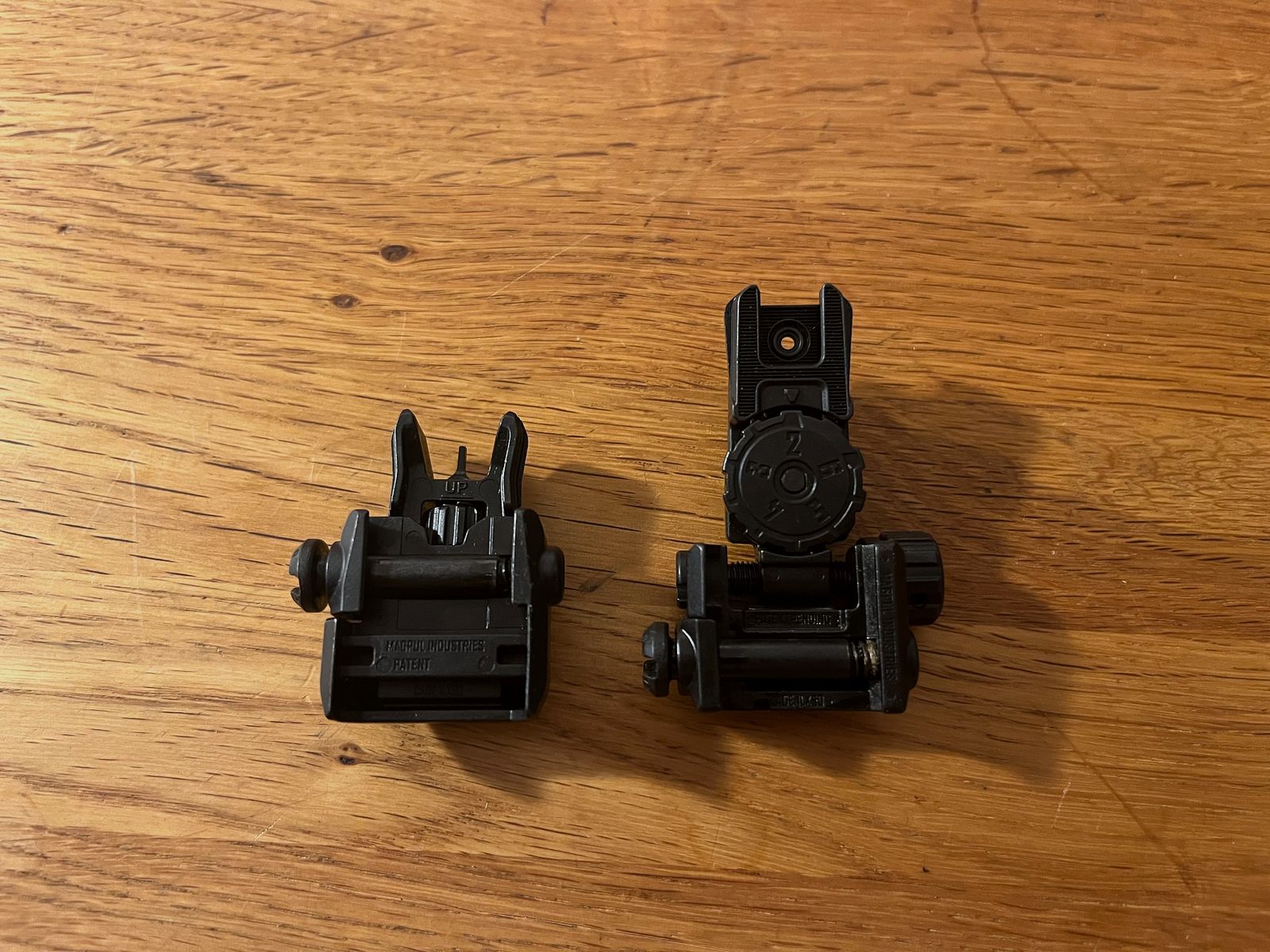Magpul MBUS PRO-LR folding sight set