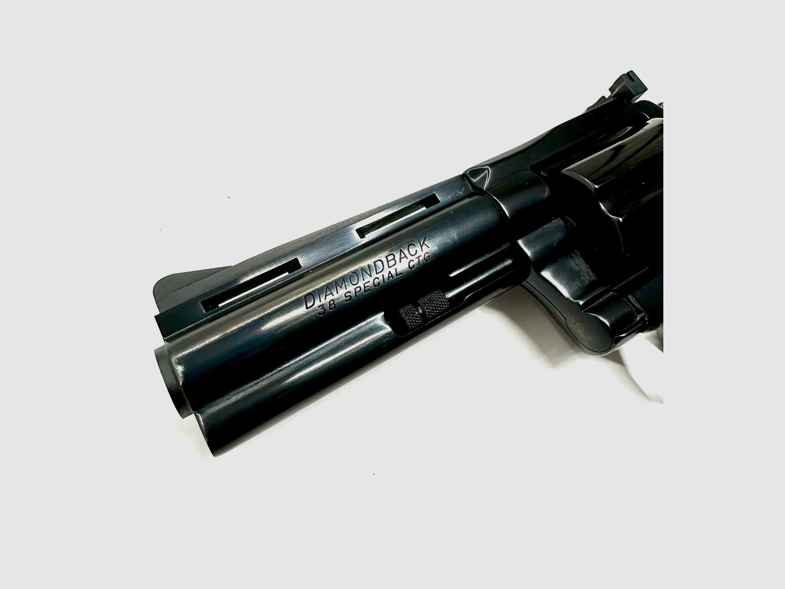 Colt Diamondback 4" 1981, image 9 of 10