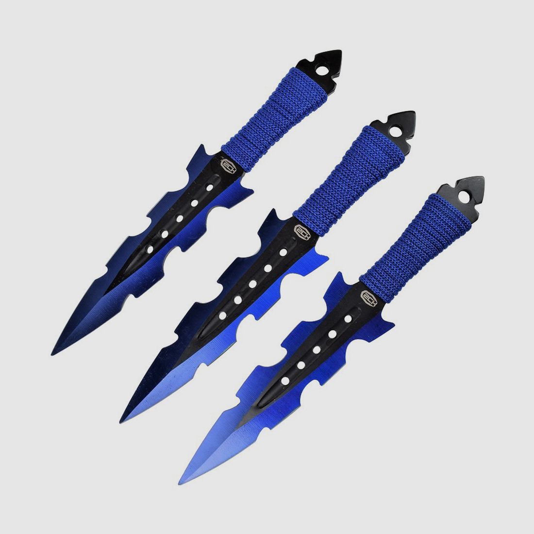 3 couteaux de lancer dans un set avec étui en nylon