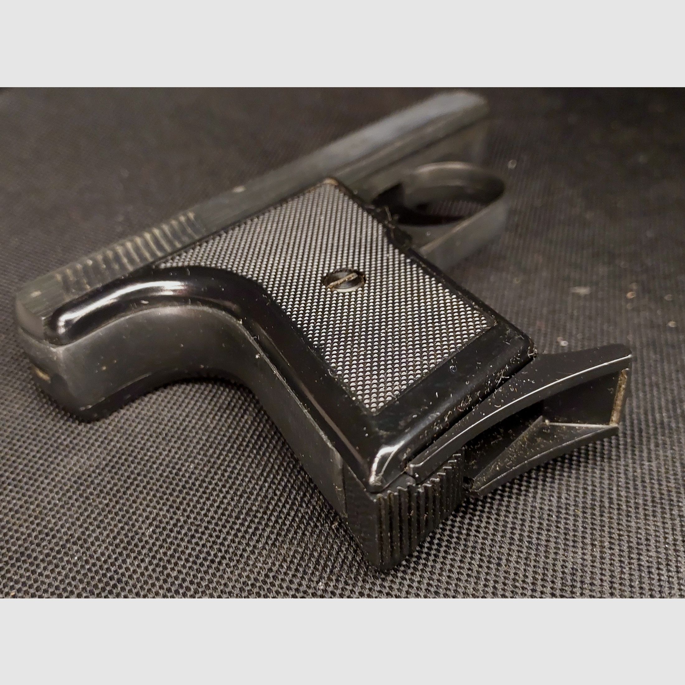 Perfecta FBI 8000 (PTB 387)