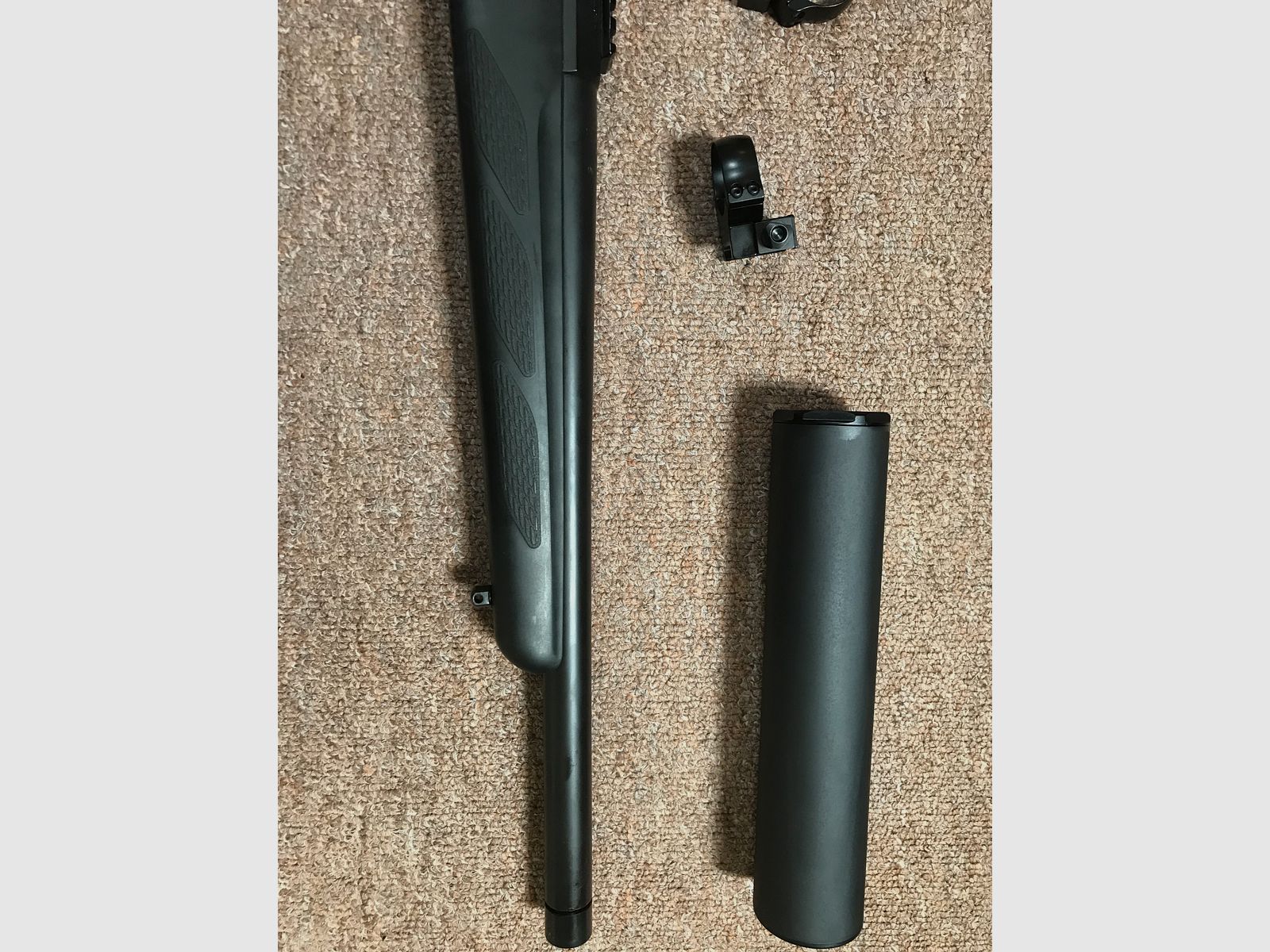 Tikka T3 /  300 AAC / mit Montage und Schalldämpfer