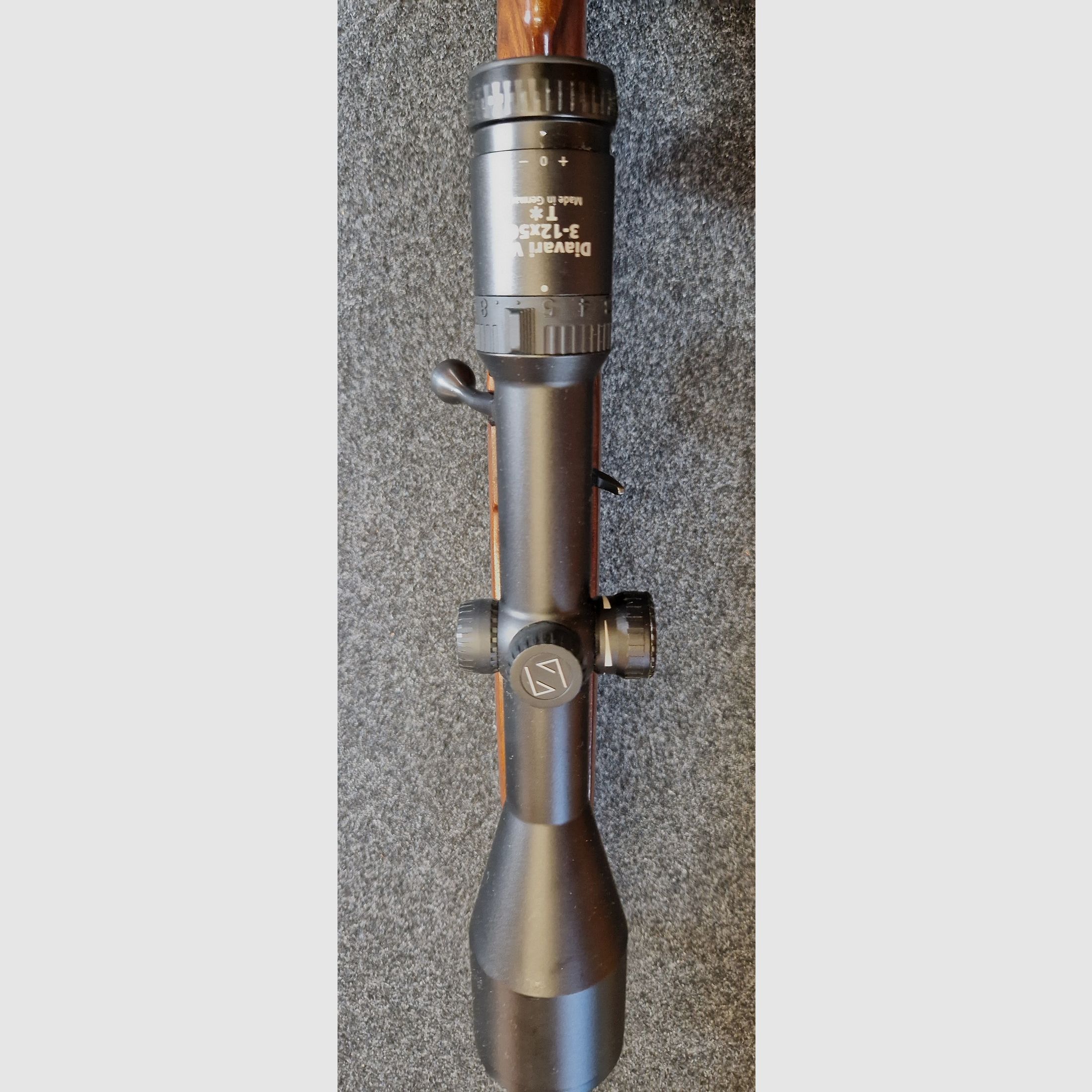 Bolt-action rifle Brünner ZKK 601 Cal .308 rear sight and front sight, or mounted 155-mm Picatinny rail or Zeiss Diavari V M 3-12x56 T*