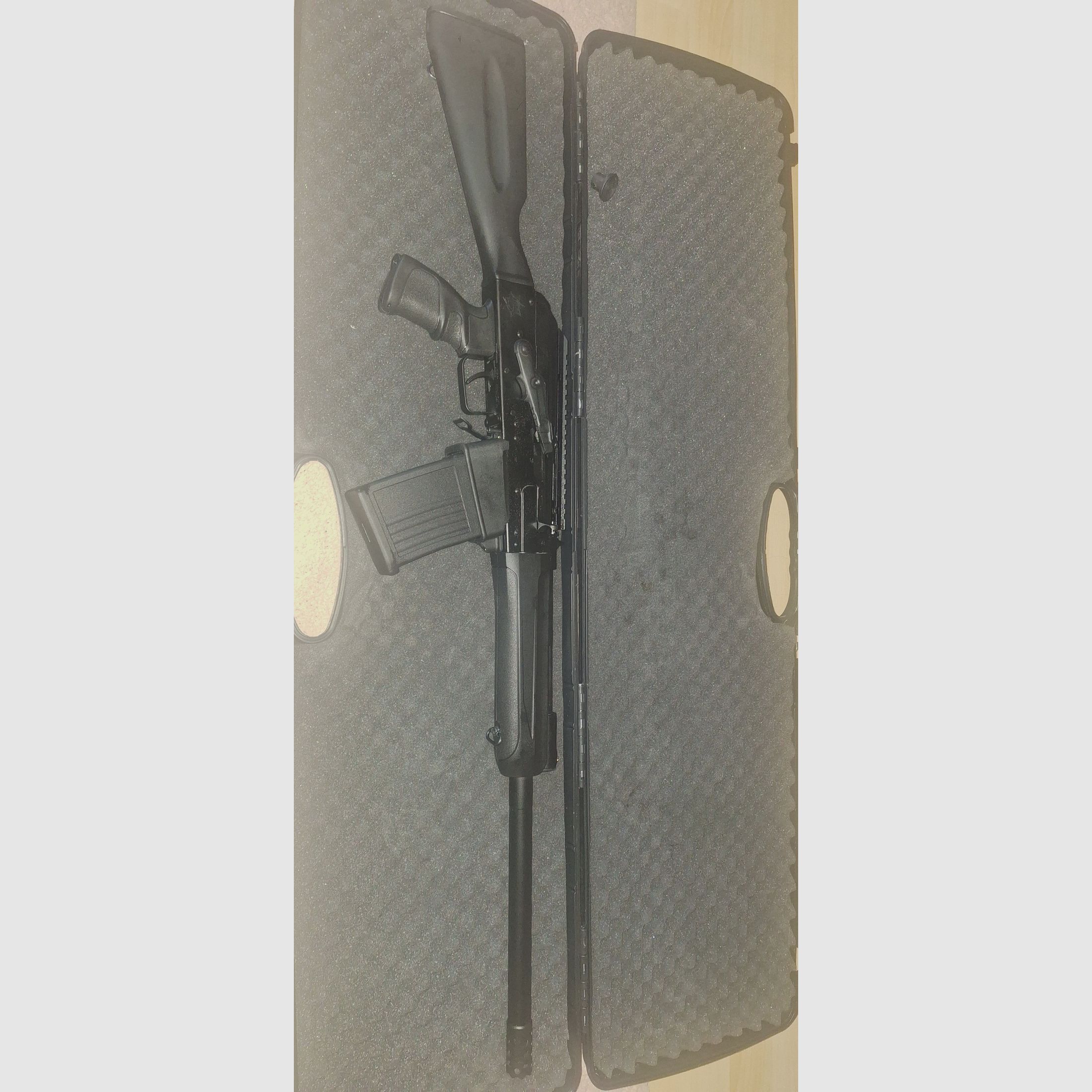 Saiga 12  Real Steel Freie Waffe