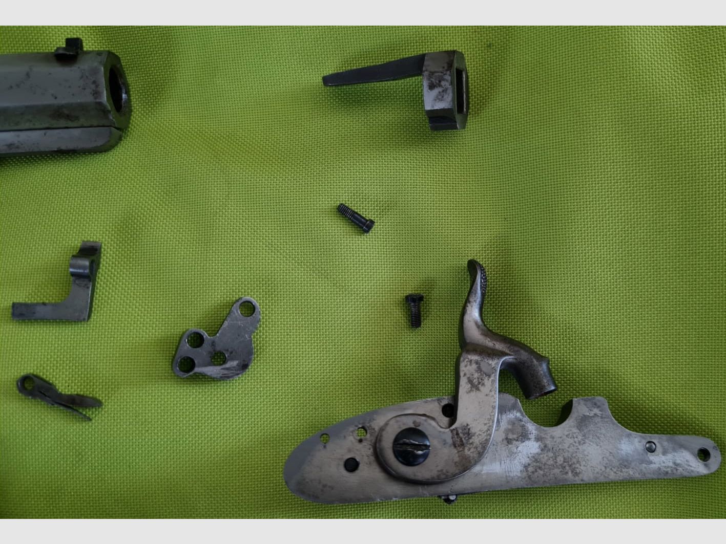 Zestaw części Pedersoli pistolet kapiszonowy z lufą kal. 45