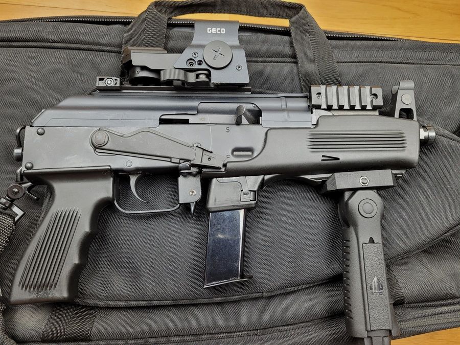 Chiappa PAK9 – 9×19 – 2 Magazine – Schaftadapter – Geco 2MOA Rotpunkt – Perfekte PCC für den Stand. Neu!, Bild 10 von 19