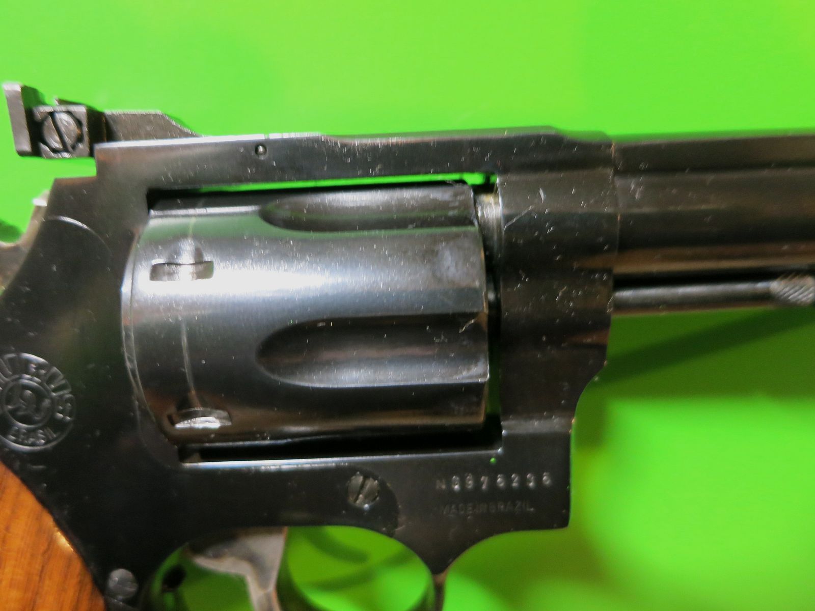 Revolver deportivo TAURUS Mod. 96, cal. .22lr, clon del S&W K-22 #27-