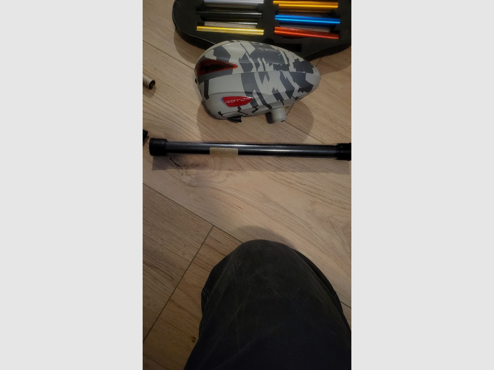 Kompletne wyposażenie do paintballa