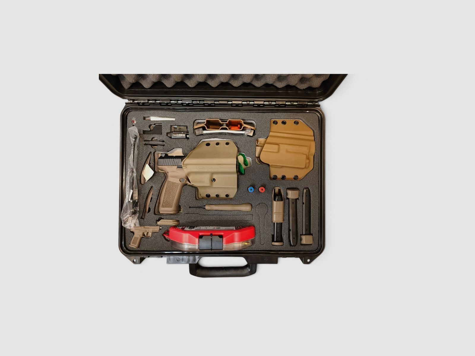 PISTOLE CANIK METE SFT FDE KALIBER 9X19 PREMIUM-PAKET