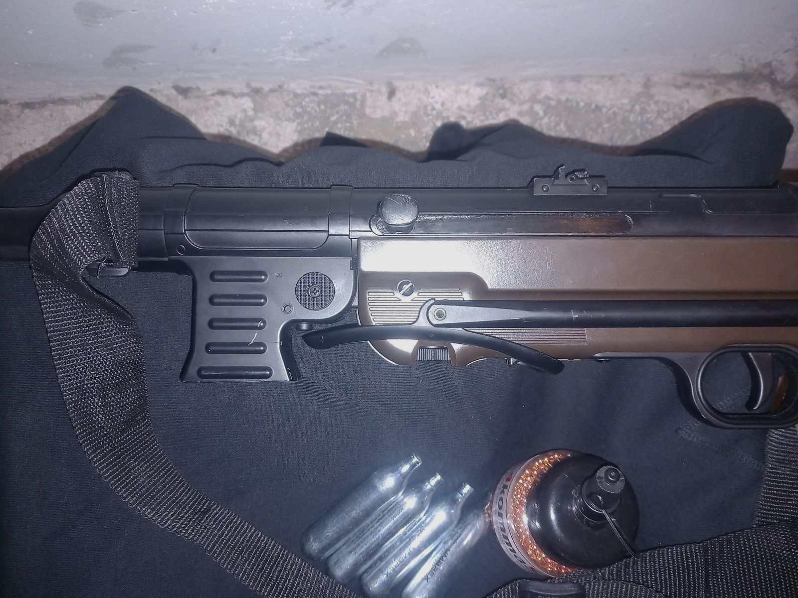 Umarex Legends mp40 airsoft co2