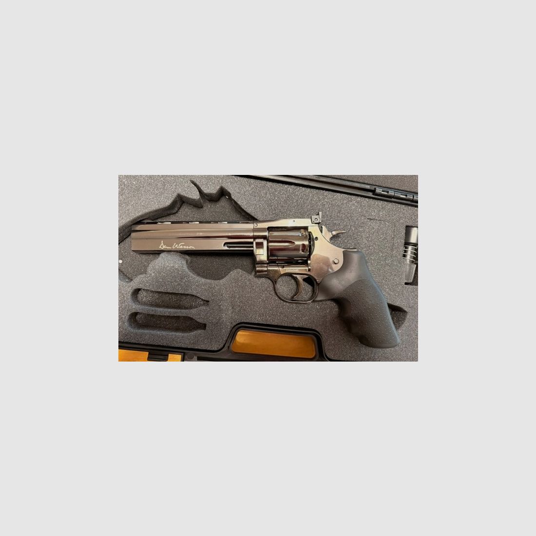 Dan Wesson 715 CO2 4,5mm Diabolo Revolver