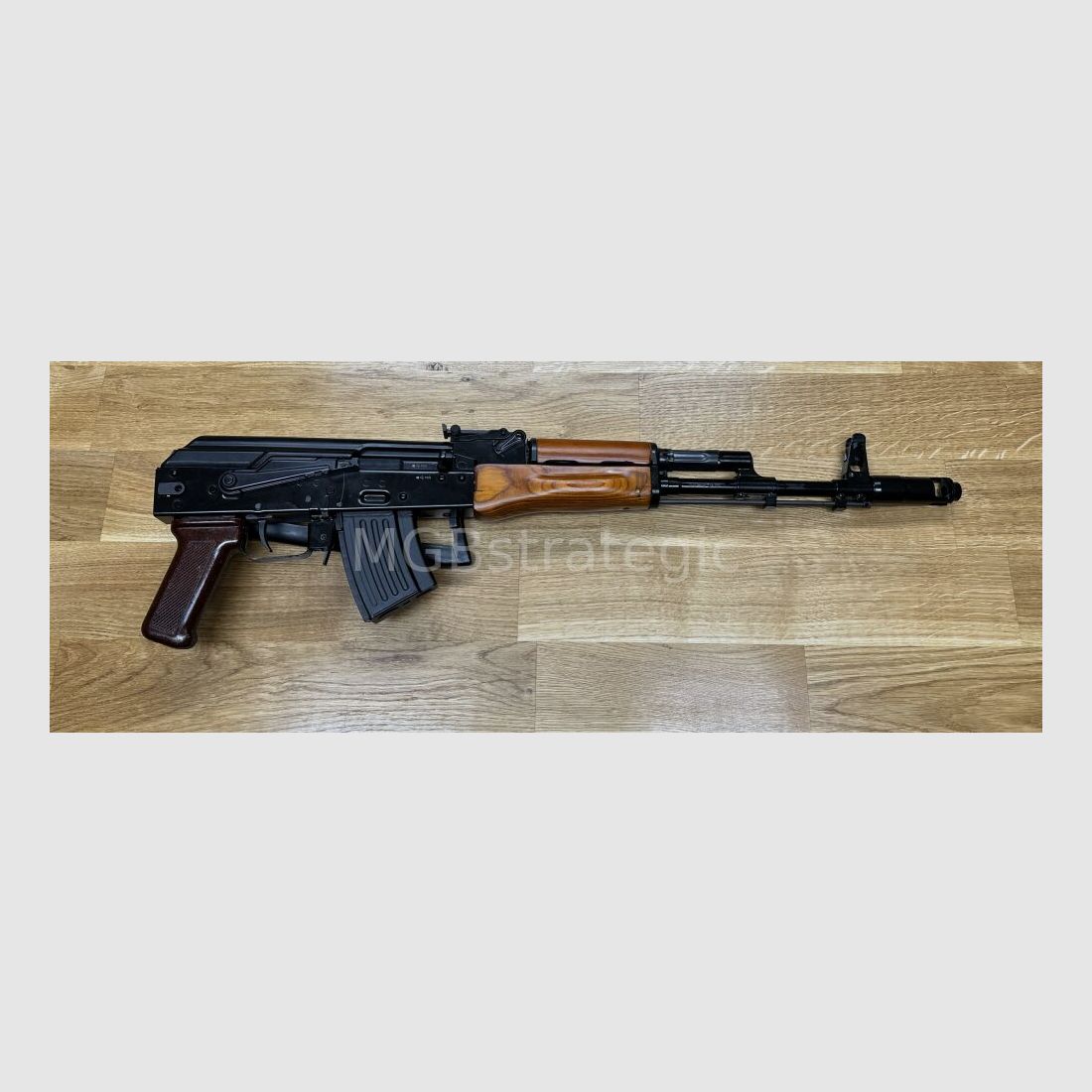 Kalashnikov USA - KR103 SFS mit Klappschaft 7,62x39 1/1 ziviler Nachbau der legendären AK103 - System AK47 AKM AK74 - KR-103 SFS – 7.62x39mm Side Folding Rifle – Cold Hammer Forged