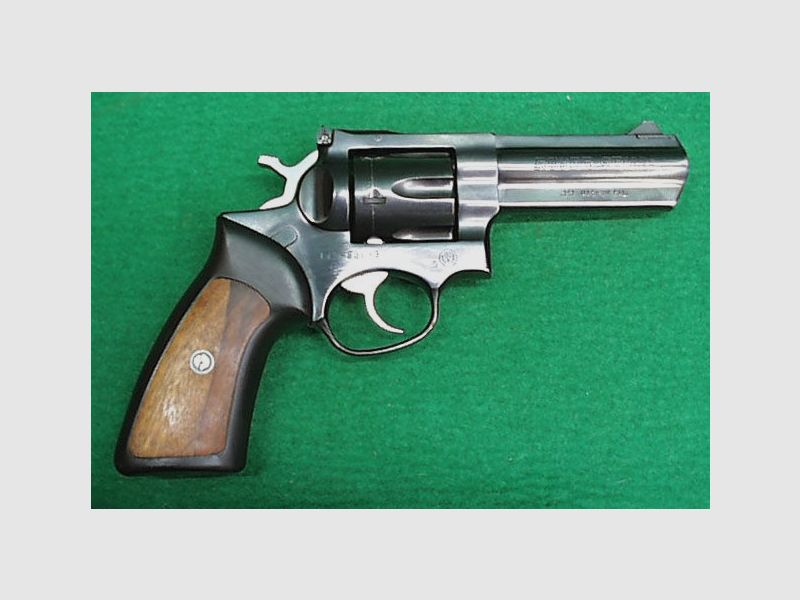 Ruger GP 100 4" Revolver