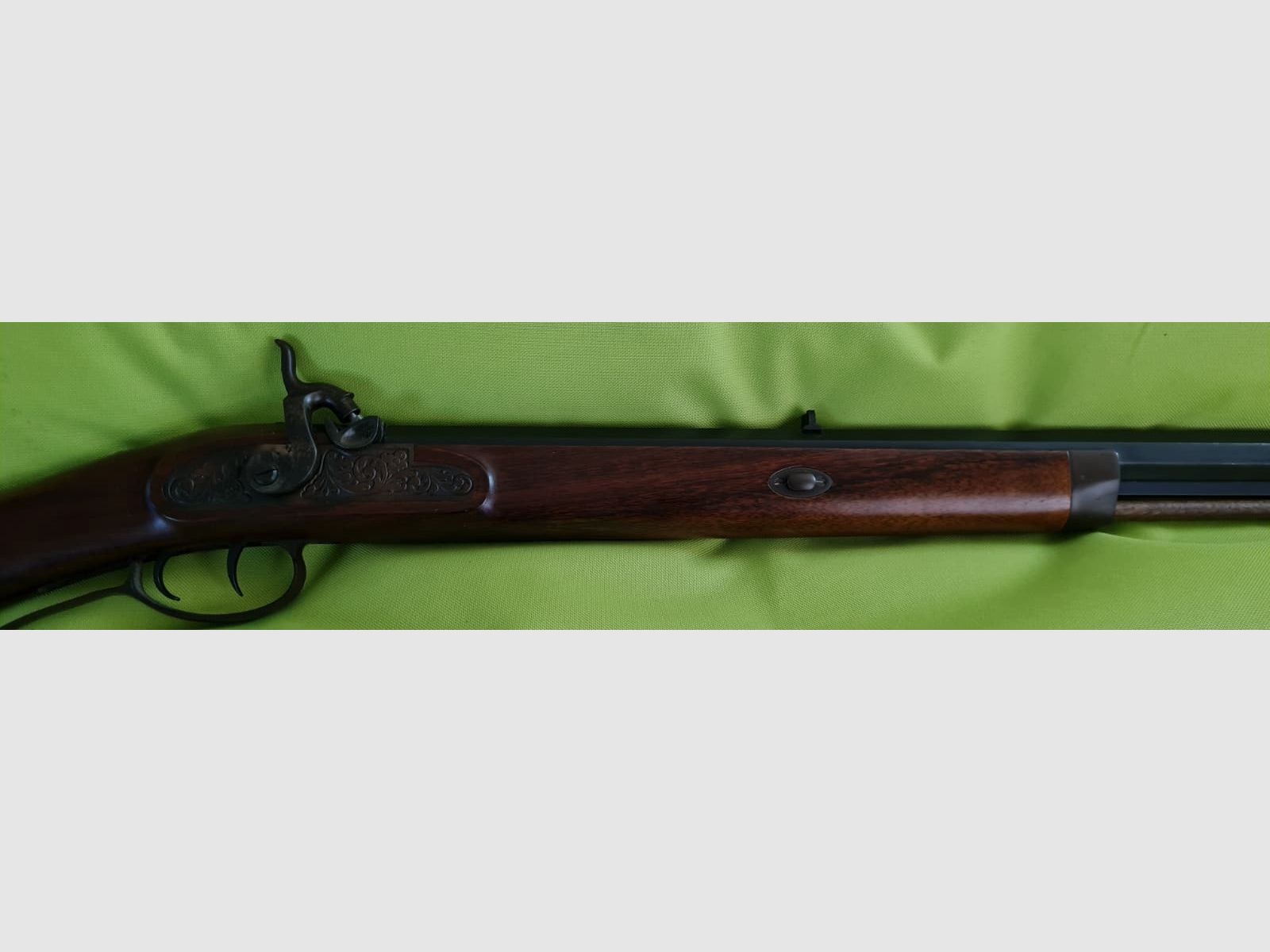 Invetsarms muzzleloader percussion rifle Hawken Rifle cal. 45