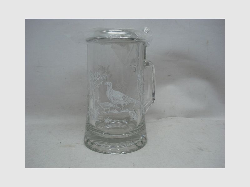 Bierkrug aus Kristallglas - mit Zinndeckel, 0,5L