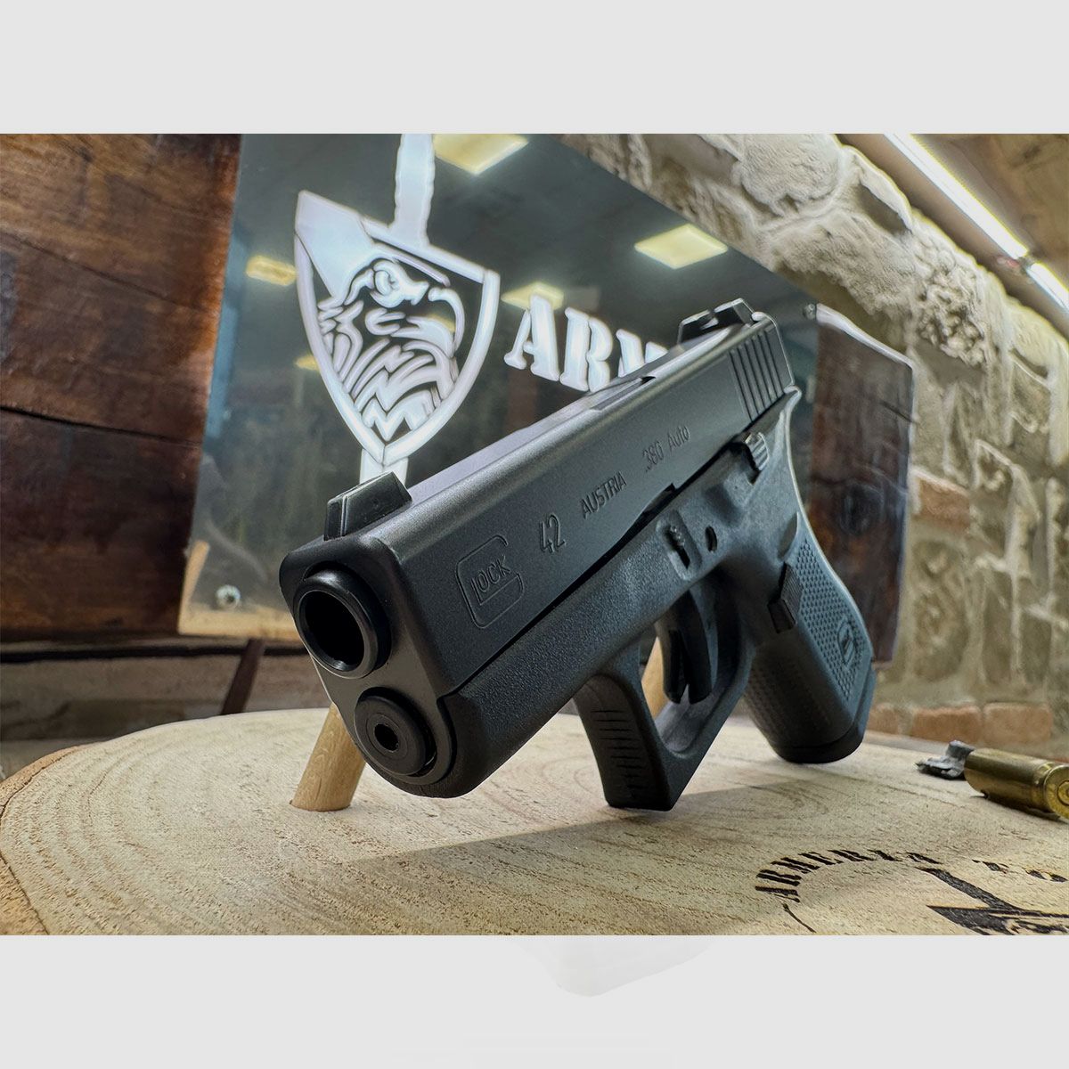 USADO – PISTOLA – GLOCK MOD. 42 cal. 380 AUTO | 9 CORTO, imagen 2 de 5