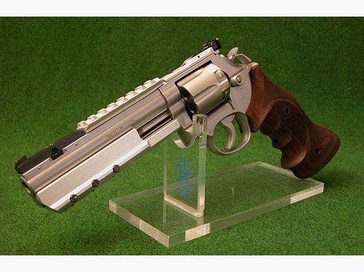 White-Diamond PRACTICAL TARGET S&W 686-5 6" inches 357 Magnum