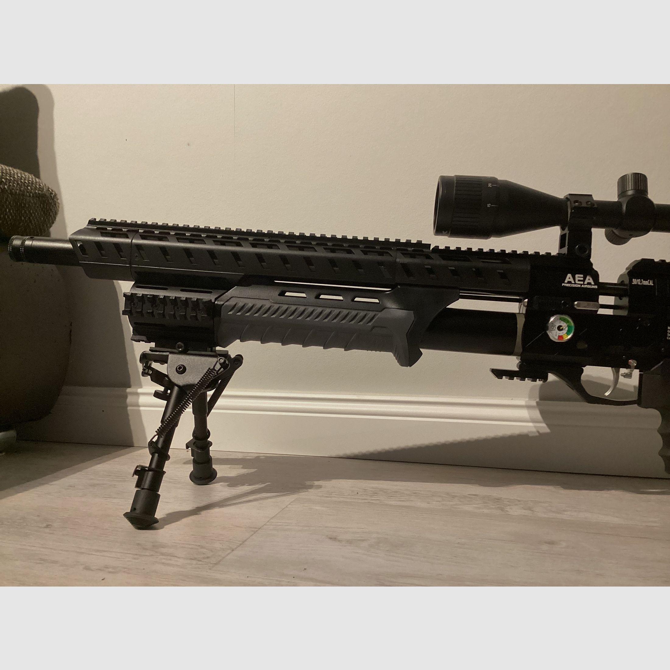 AEA Megalodon new and unused. Handguard possibly as a self-assembly kit. (40 Euro)