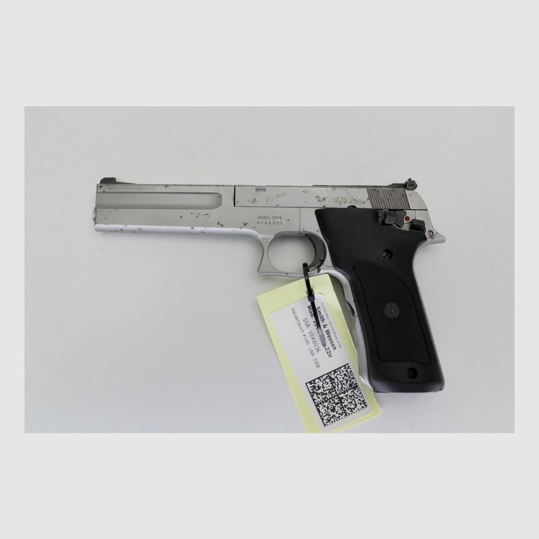 Smith & Wesson Mod. 2206 6" .22lr