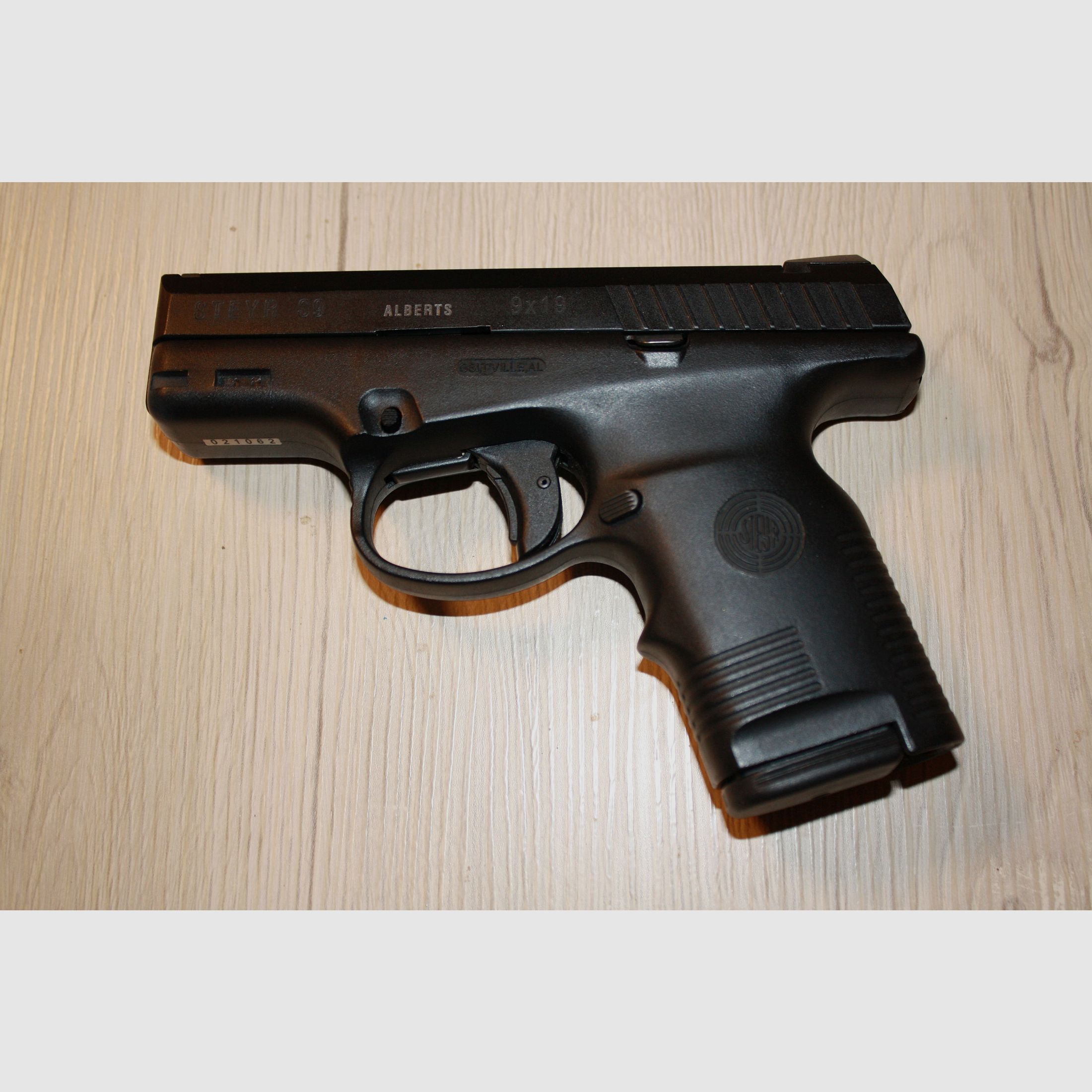 Steyr S9 Pistolet 9x19 z akcesoriami