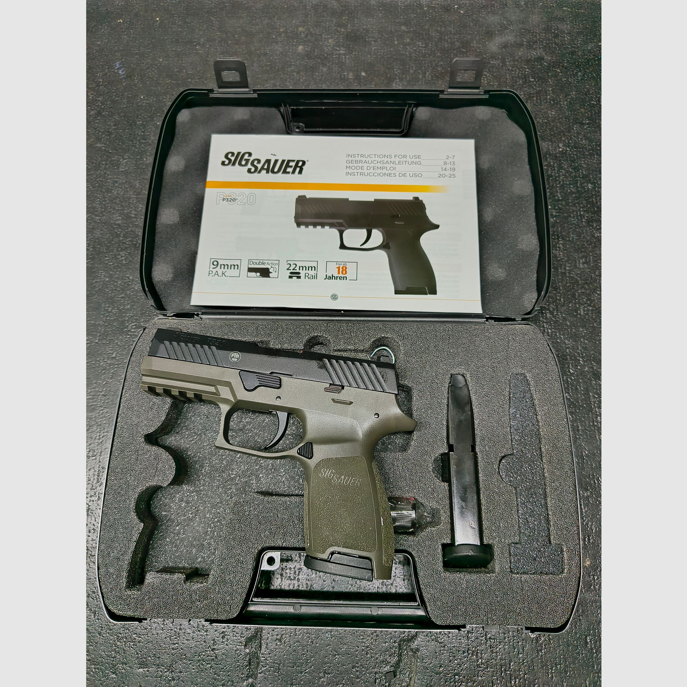 Sig Sauer P320 Schreckschusspistool OD Groen 9mm PAK 2 Magazijnen