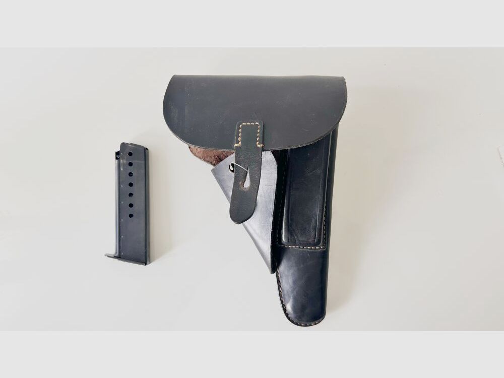 cyq Mod. P 38 1944 2nd magazine holster with embossing 3rd Reich 9mm Luger