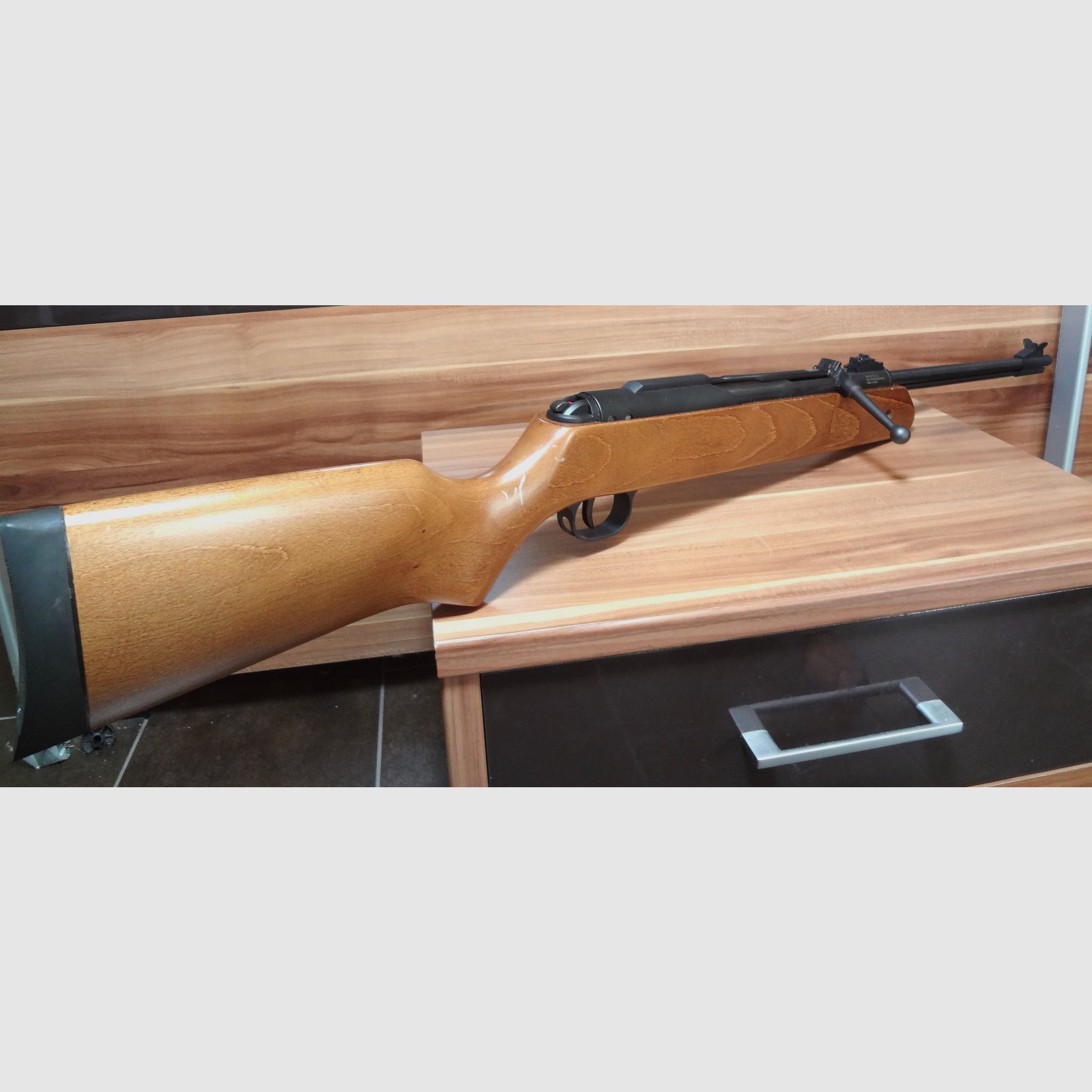 Rifle de Oktoberfest DIANA de madera 4,4 mm BB - Aire comprimido de resorte | Repetidor