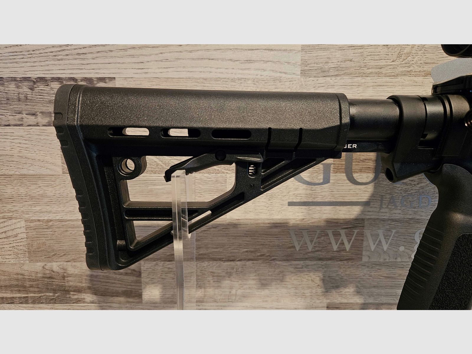 Schmeisser AR-15 M5FL Black 16.75" cal. .223Rem. with ZF Vortex Strike Eagle - New goods from the specialist trade