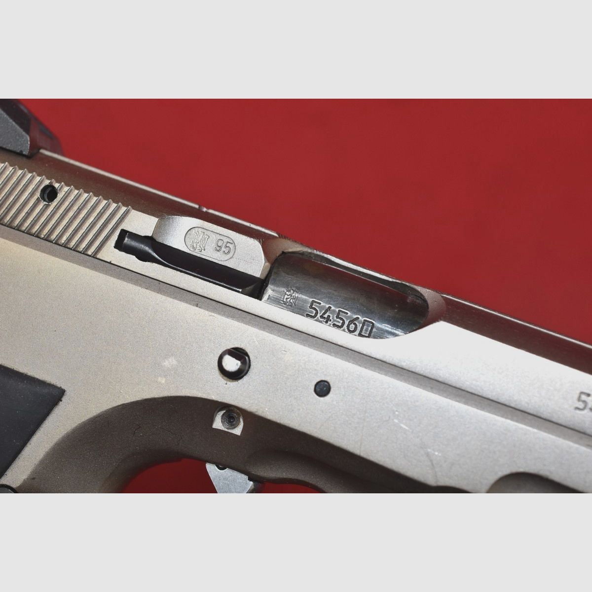 #8093 PISTOLET CZ 75 B, ROK 1995, kal. 9x19, zdjęcie 16 z 16