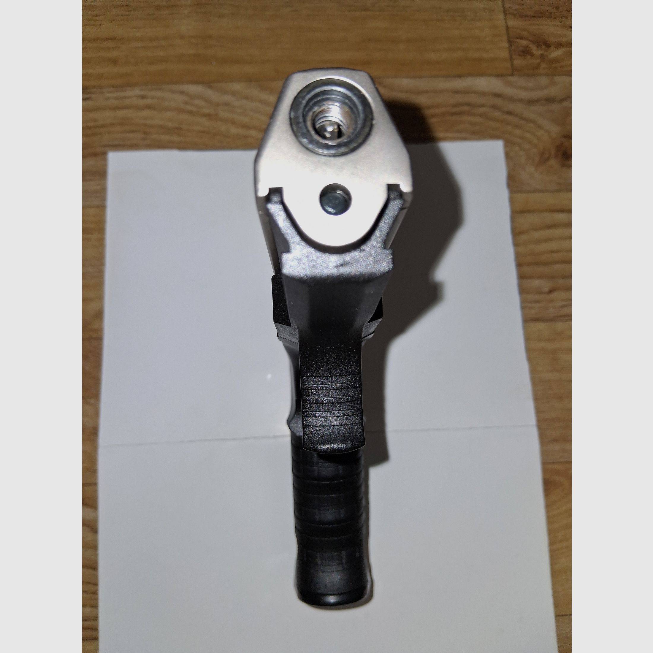 Sammler aufgepasst! Walther P99 bicolor PTB-637 (neuwertig, ungeschossen), 2 Magazine + Walther Zubehör