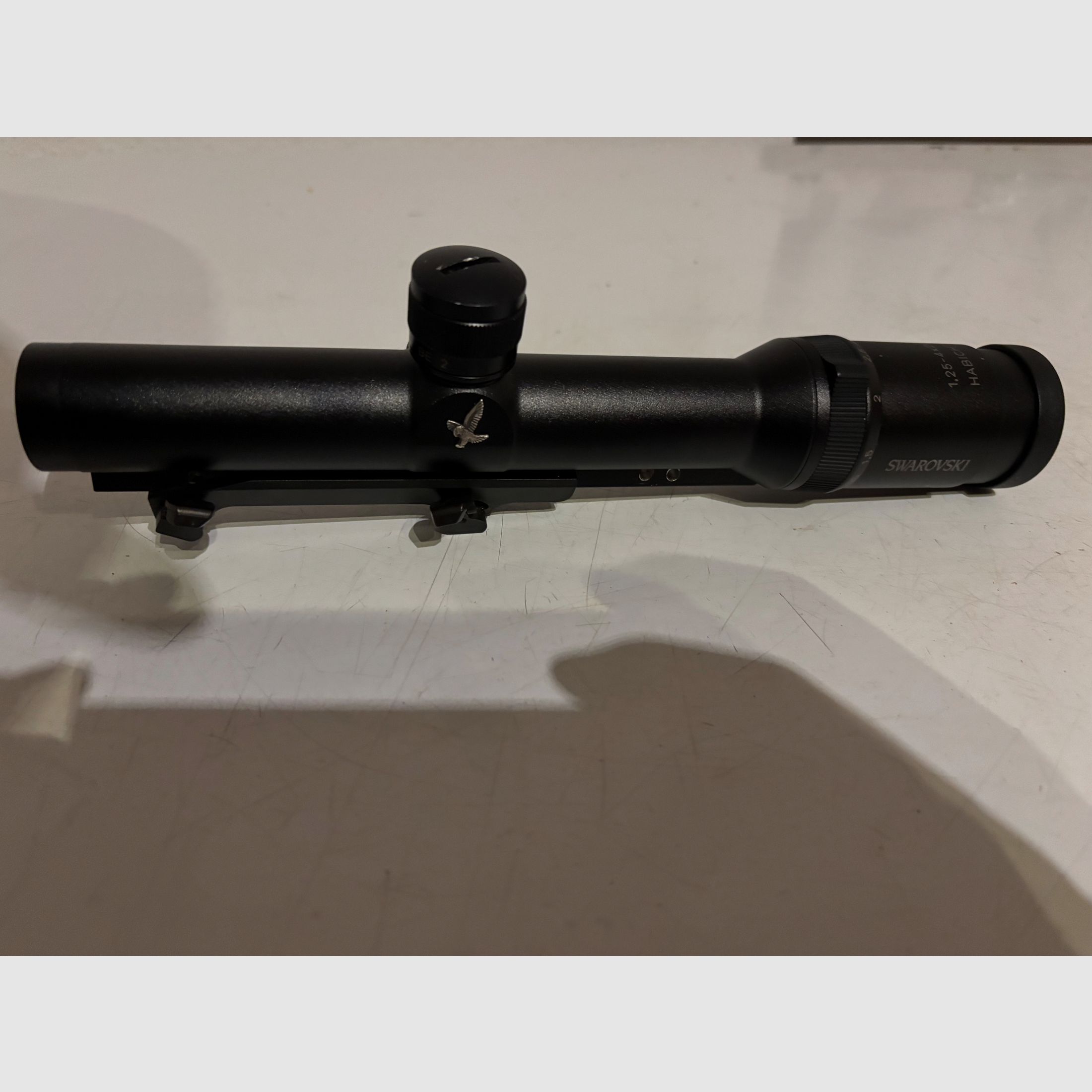 Swarovski 1.25-4x24 HABICHT - stalking scope with Blaser saddle mount, image 1 of 3