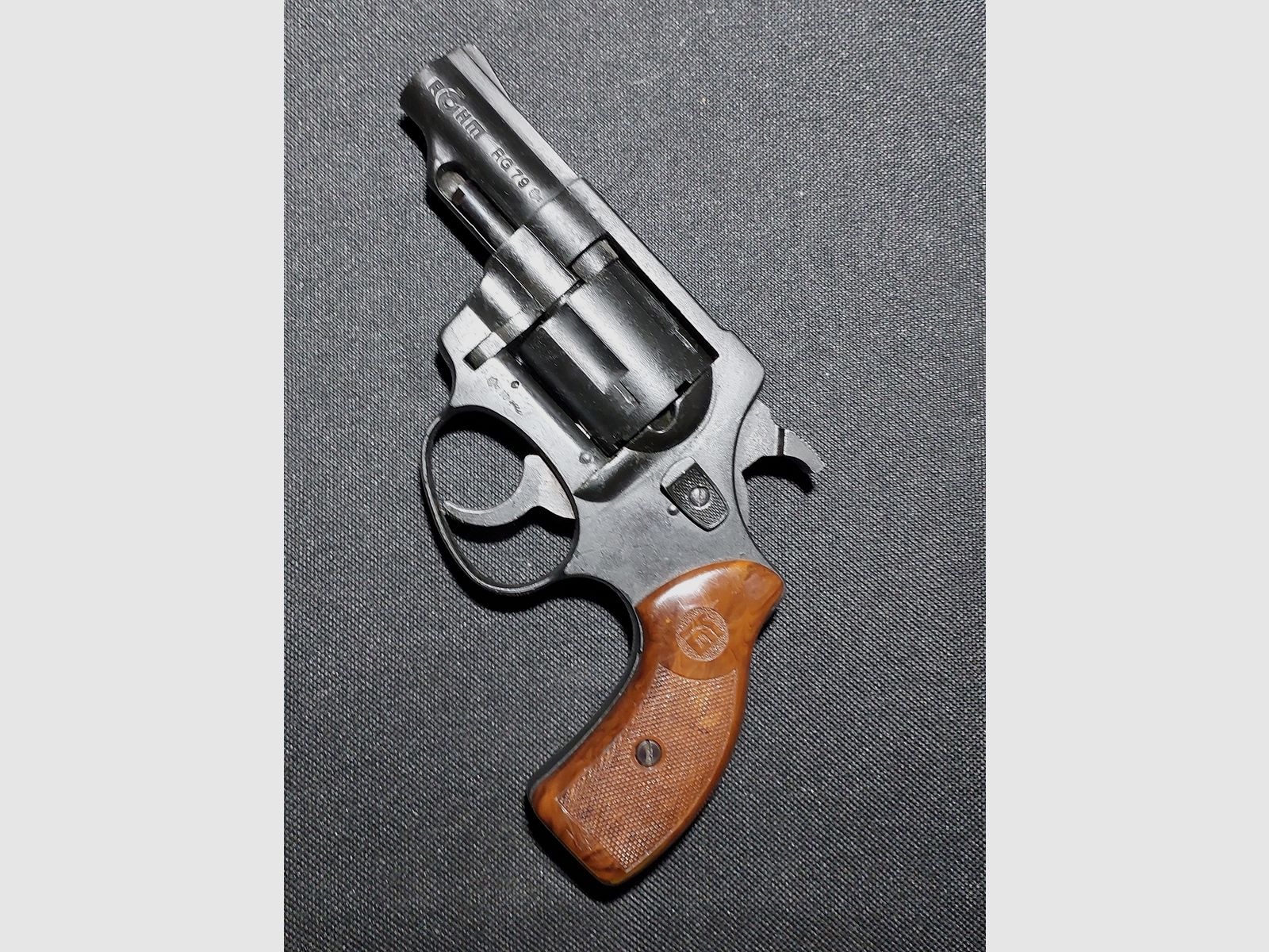 Revólver de detonación Röhm RG79 niquelado (PTB 451) Rg 79