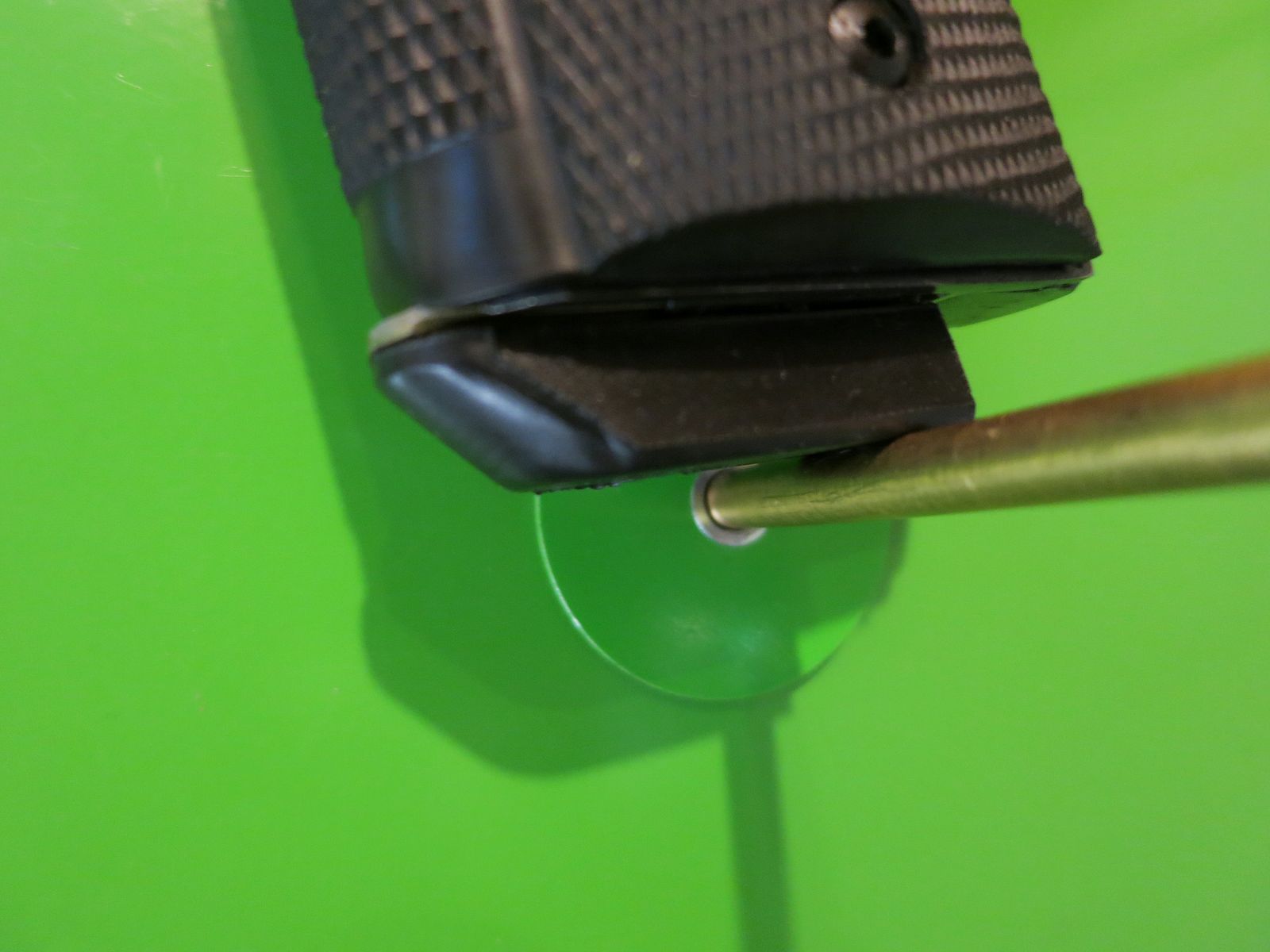 Colt Pistole 1911 National Match Gold Cup; Wilson-Lauf 5" mit Kompensator, .45ACP       #74-