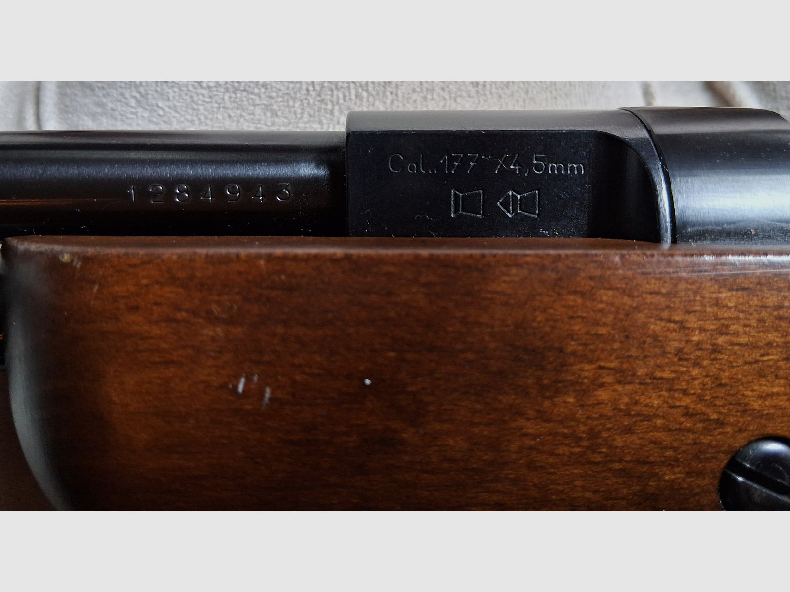 Luftgewehr Weihrauch HW 77 - das Unterhebelspanner-Druckluftgewehr HW77 für Profischützen Weitschussgewehr sehr stark mit F-Zeichen Frei ab 18 Kaliber 4.5mm 0.177