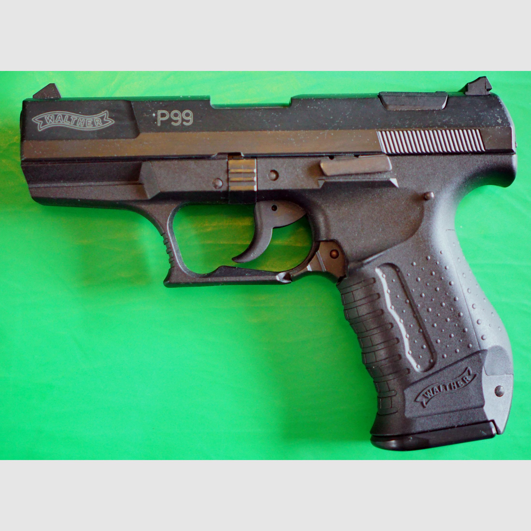 Walther P99 Pistolet alarmowy 9mm P.A.K. (PTB 637)