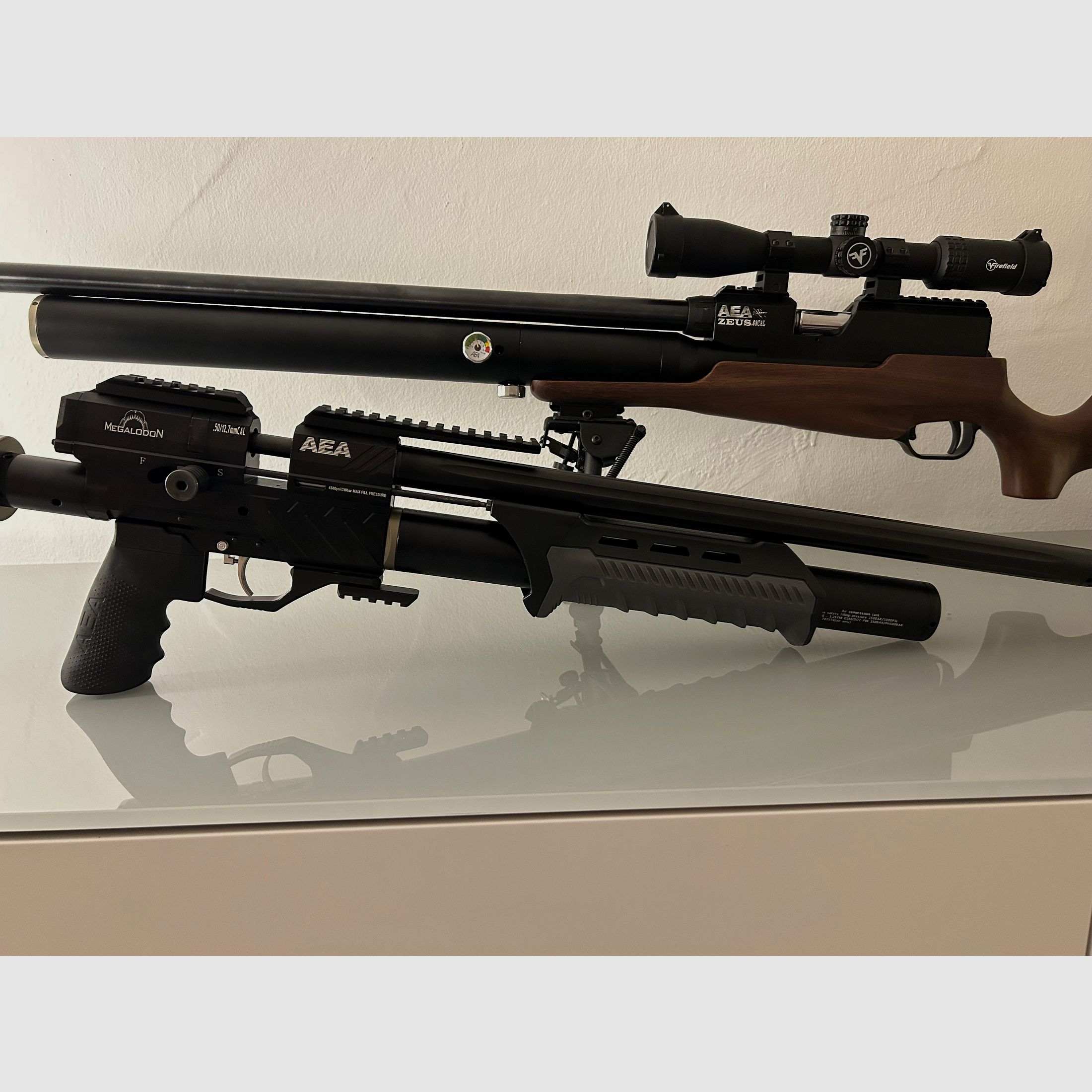 AEA Zeus .68 + AEA Megalodon .50 OVP i akcesoria (tłumik, optyka itp.)