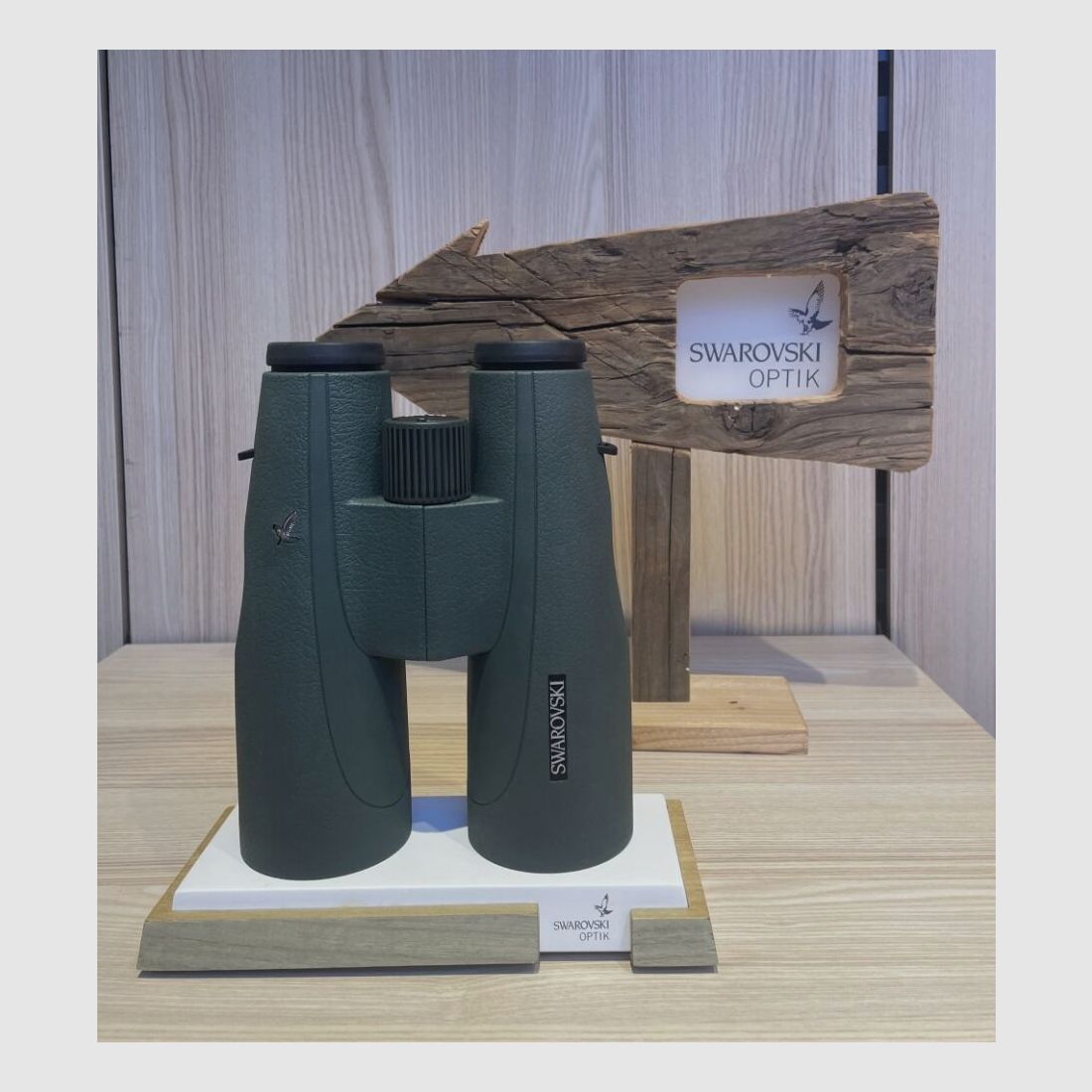 SWAROVSKI OPTIK SLC 8x56