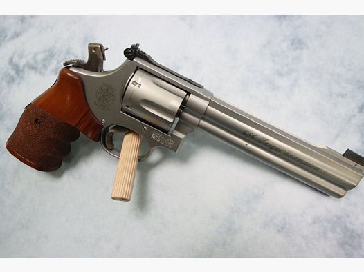 Smith & Wesson 686 Target Champione (686-4)