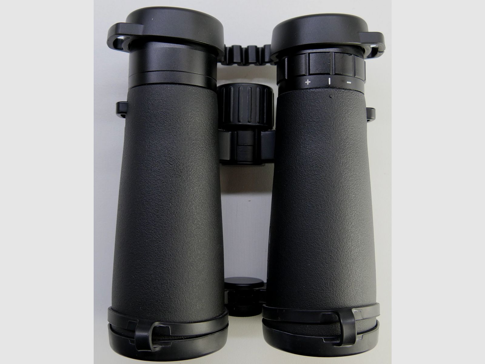 Espositore DDoptics binocolo EDX 7x42 071