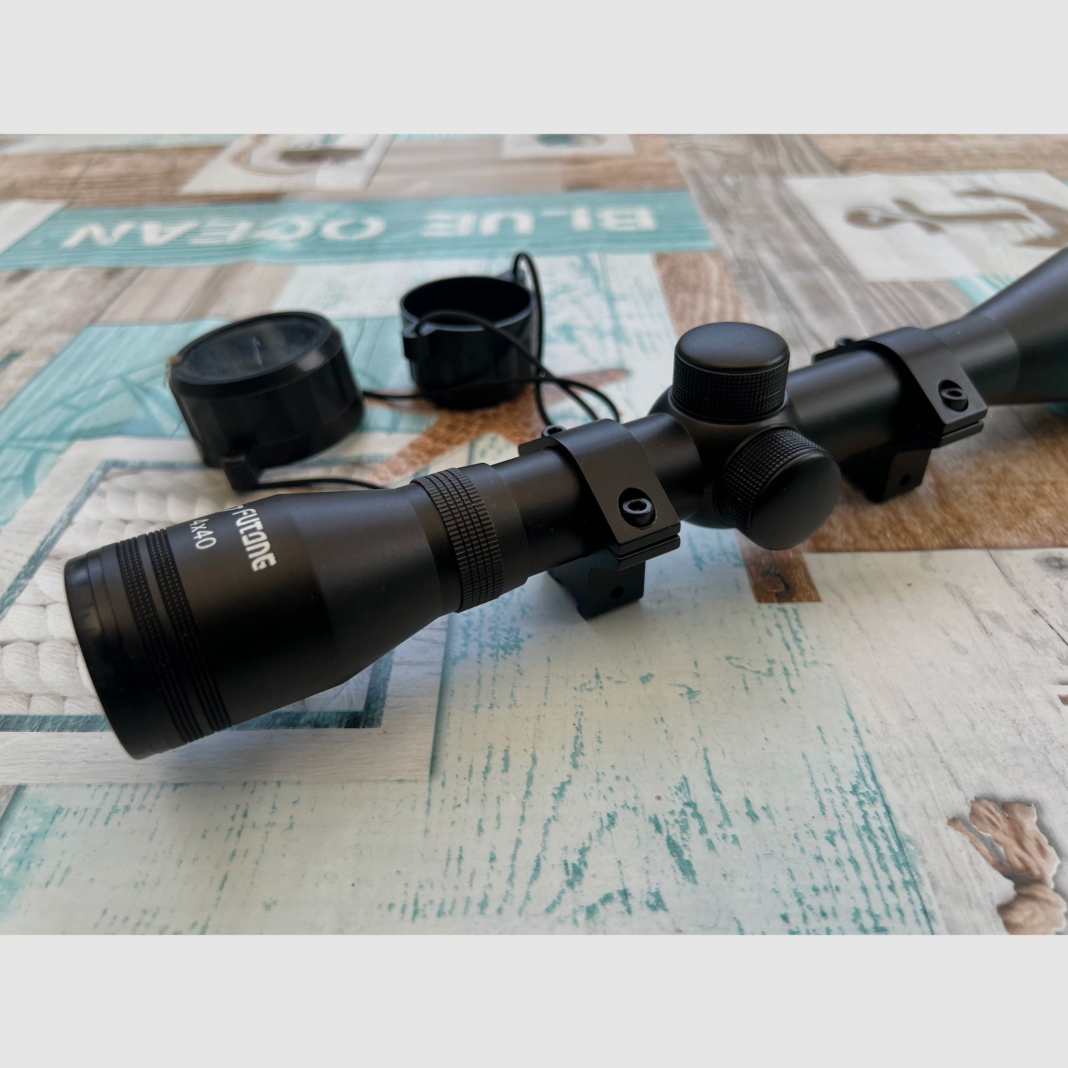 Zieloptik Futang 4 x 40 mit Mantage für 11 mm Prismenschine