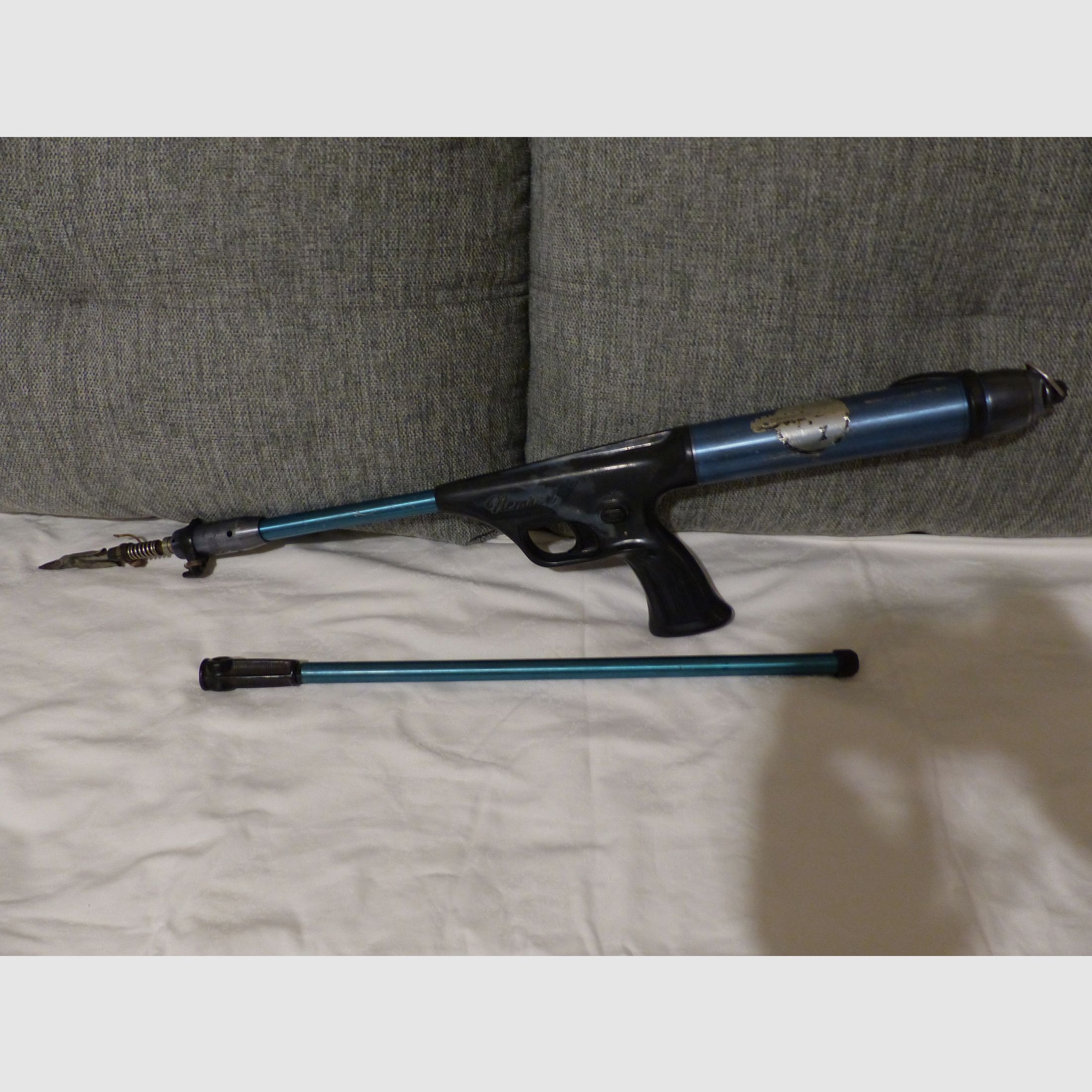 Harpune Speargun Spear Gun Nemrod Clipper mit Speer und Luftpumpe 60er James Bond 007 vintage
