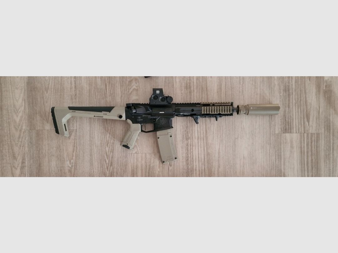 Hera 15th mit Eotech XPS 2 300blk, Schalldämpfer