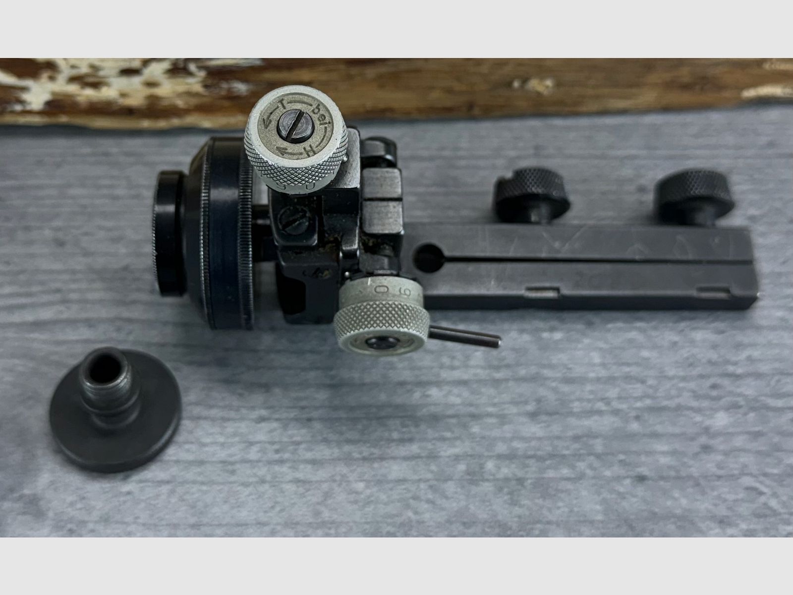 Suhl Mod. 150 Cal.: .22lr + S&B 10x42 + Anschütz - Diopter