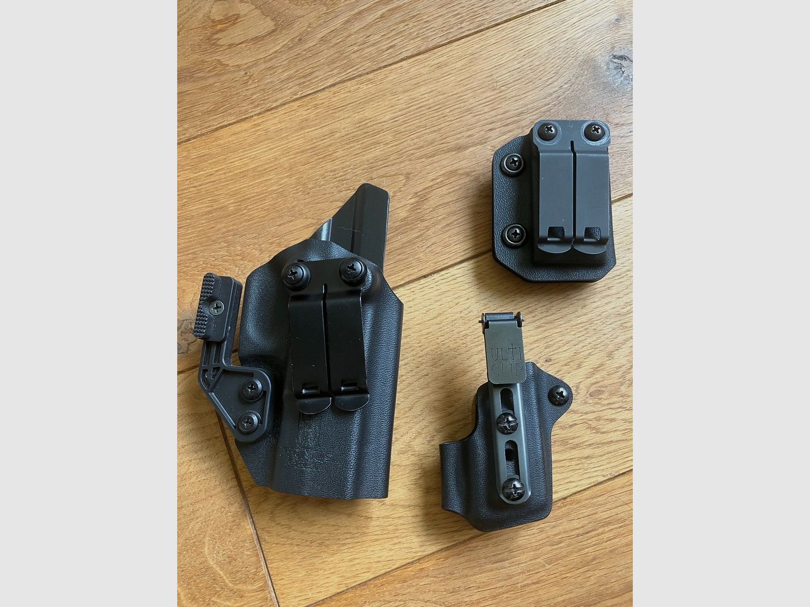 Glock 45 MOS FS mit Performance Trigger + HOGUE Griff + Steiner MPS Optik + viel Zubehör - ca. 8 Monate alt !!!