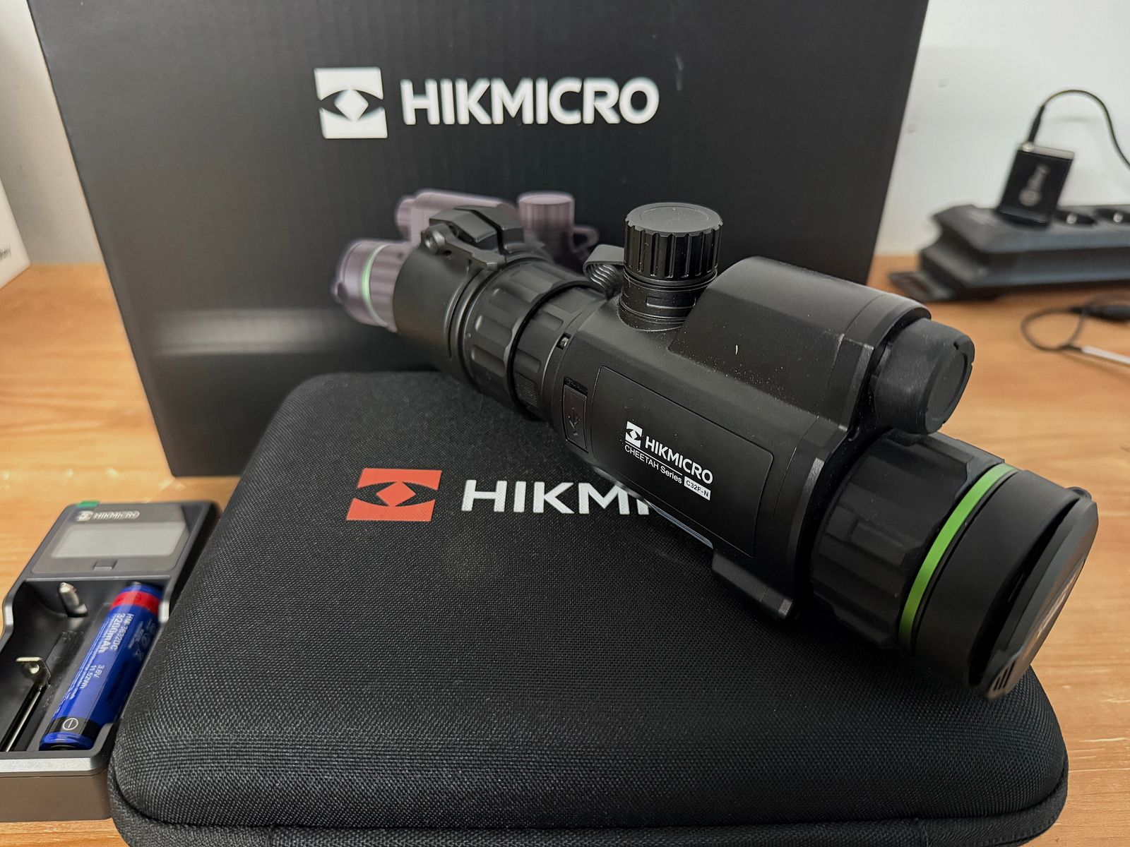 Hikmicro Cheetah C32F-N Nachtsichtgerät – Neuwertig + Rechnung vom Januar 2025